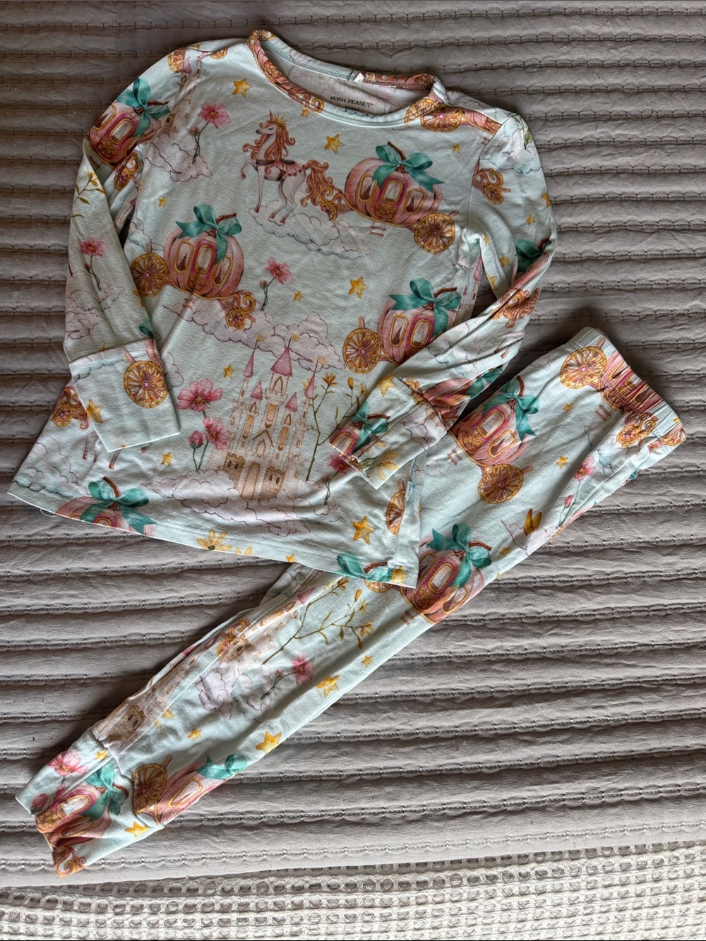 Pre Loved Posh Peanut Princess Carriage Pajama Set - Sz 3-4T
